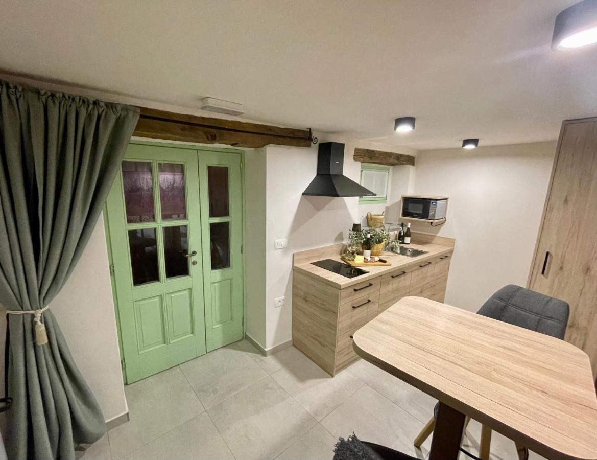 Vila Imenja Smartno Luaran gambar